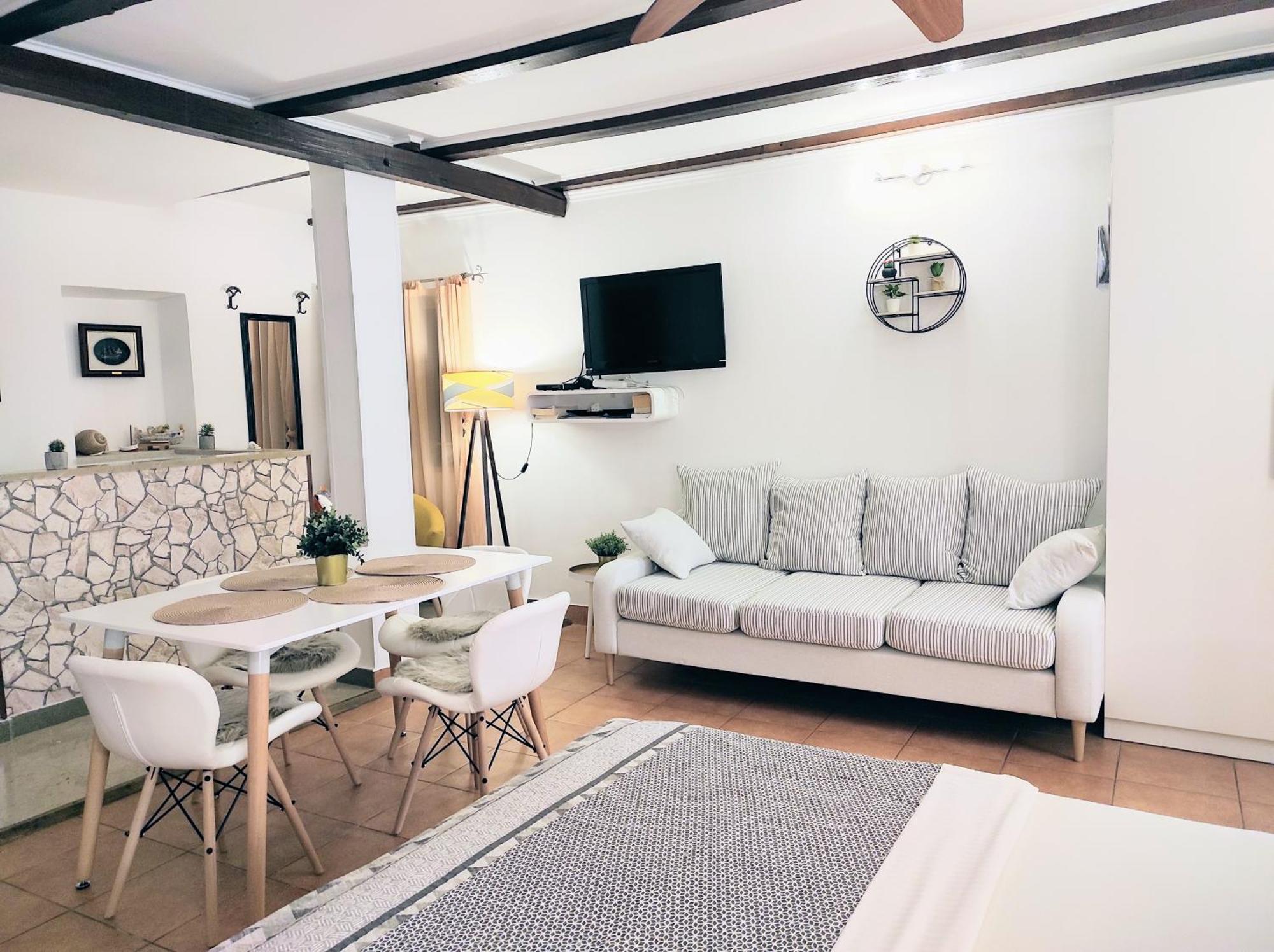 וויס Apartments & Rooms As מראה חיצוני תמונה